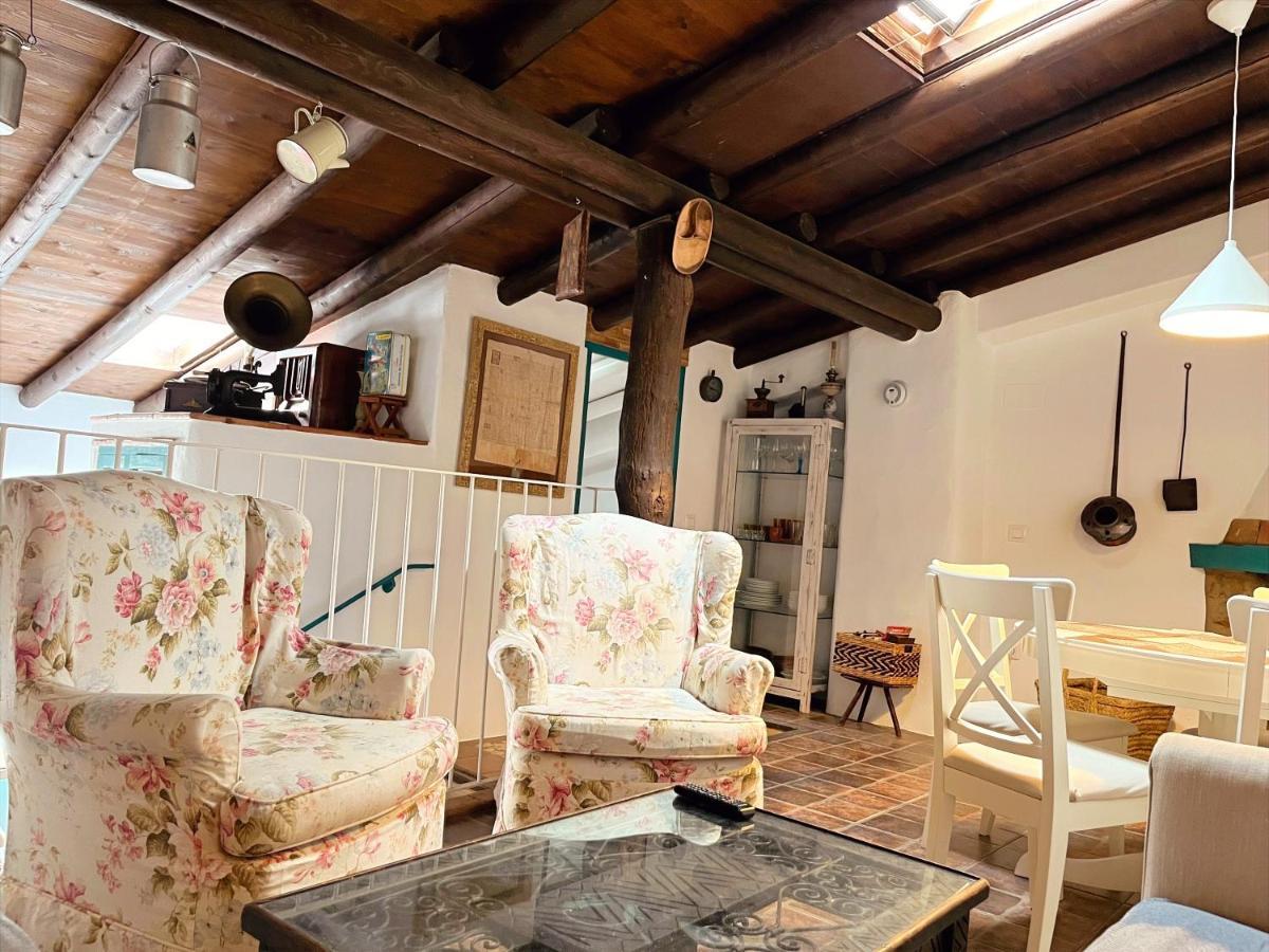 Vila La Apanaora Galaroza Exteriér fotografie